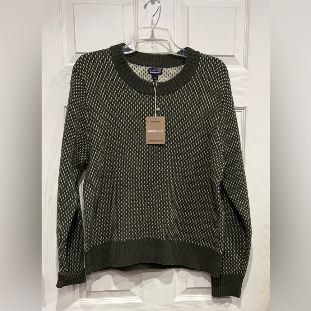 Patagonia Women's Large Recycled Wool-Blend Crewneck Sweater Green NWT Oversized